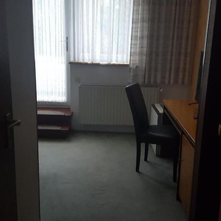 Zimmer Im Gruenen Wuppertal Exterior photo
